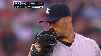 Andy Pettitte fija récord de ponches en Yankees
