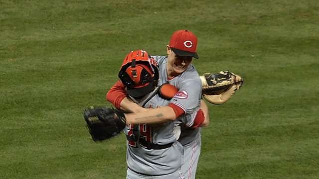Bailey, Choo among six to swap figures with Reds