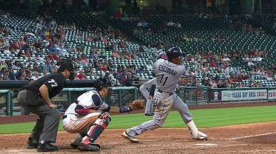 Escobar gives Rays final say in 11th