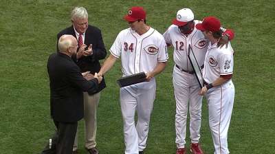 Broxton gives Bailey a saddle for no-hitter