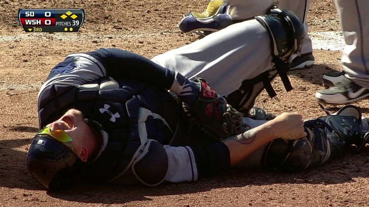 Padres' Grandal aims to be ready Opening Day