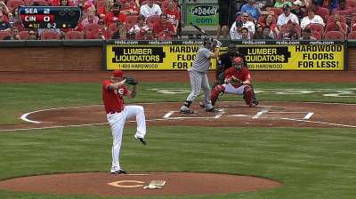 Latos fans 11, aids own cause with two RBIs in win