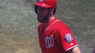 Span sits vs. Hamels; Harper shifts to center