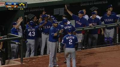 Rangers logran reaccionar para superar a Orioles