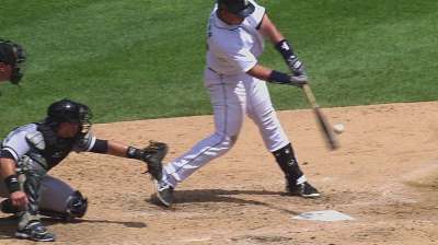 Miggy settles in on game's biggest stage