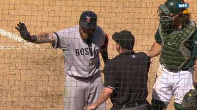 Gomes tossed after ump doesn't grant timeout