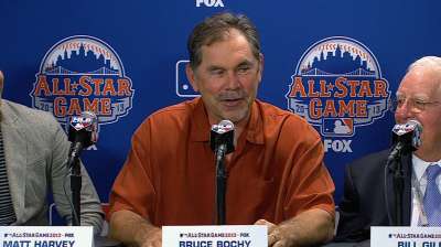 Bochy fills out NL lineup hopeful to win home field