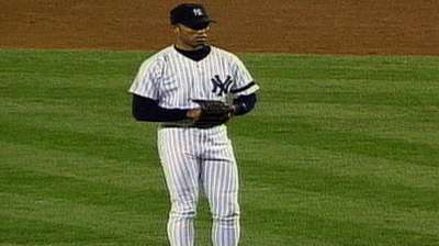 Mo pivotal in game made famous by Maier's catch