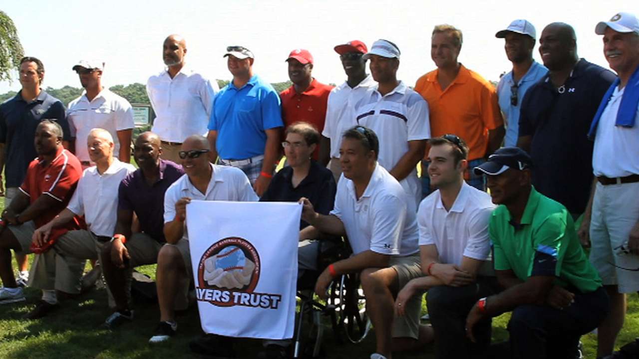 Winfield, Mauer to host charity golf tournament