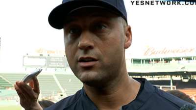 Jeter placed on 15-day DL with right quad strain