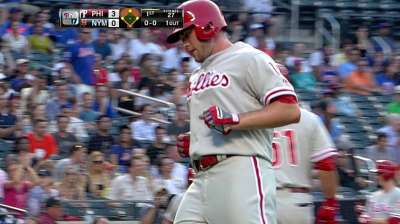 Mayberry OK with being sole center fielder