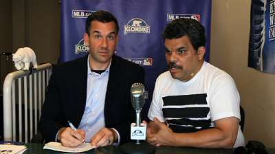 Actor Guzman offers humorous take on broadcasting