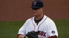 Thanks to strong Lester, Red Sox increase East lead