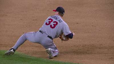 Play vs. M's adds rare flash to Morneau's defense