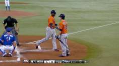 Keuchel, Veras give lift to Astros' weary bullpen