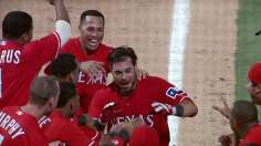Rangers snap scoreless streak, walk off on Soto's blast