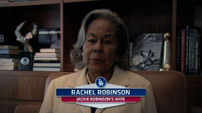 Jackie's widow delivers special message to Mo