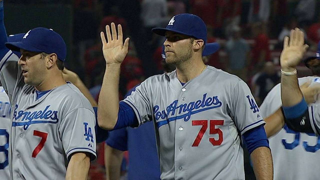 Dodgers' Rodriguez seeking redemption in 2014