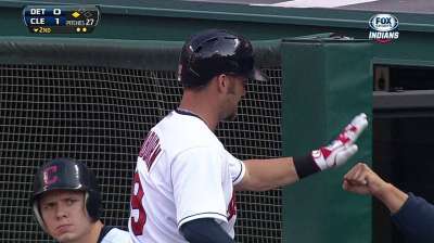 Leyland thrilled for former Tiger Raburn