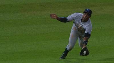 Kuroda's gritty effort not supported by Yanks