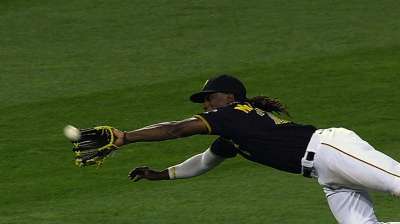 Three Pirates among Gold Glove Award finalists