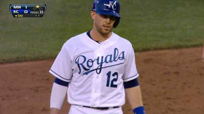 Royals recall Bueno, Hayes from Omaha
