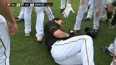 Pirates making believers of Steel City faithful