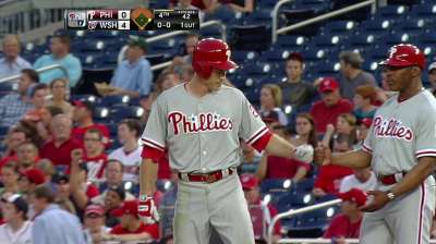 Lannan roughed up as Phils fall to Nationals