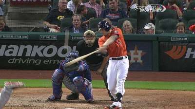 Bullpen falters late as Astros fall to Rangers