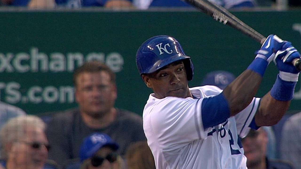 Marlins ink veteran Tejada to Minor League deal