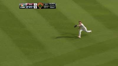 Martin, Phils bats falter in loss to Braves