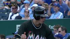 Marlins make most of miscue, rally to top Royals
