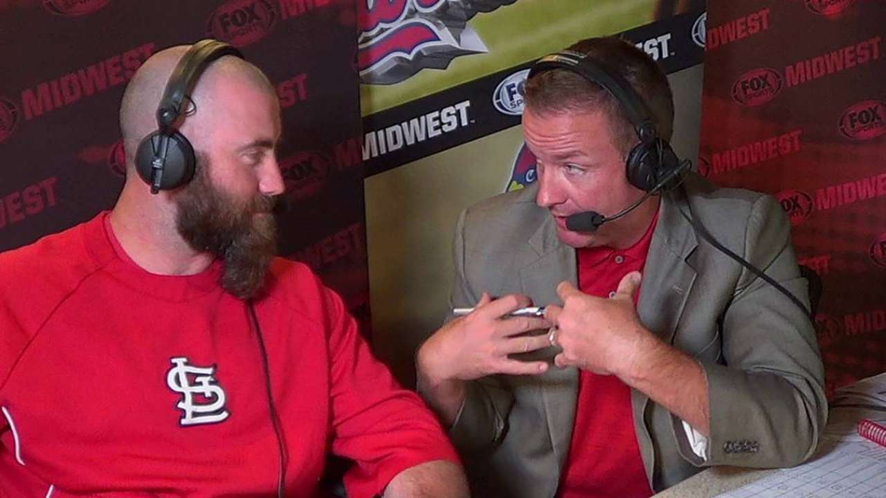 Motte throws first 'pen session to crouching catcher