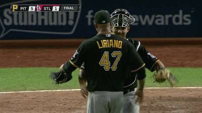 Piratas triunfan con dominante salida de Liriano