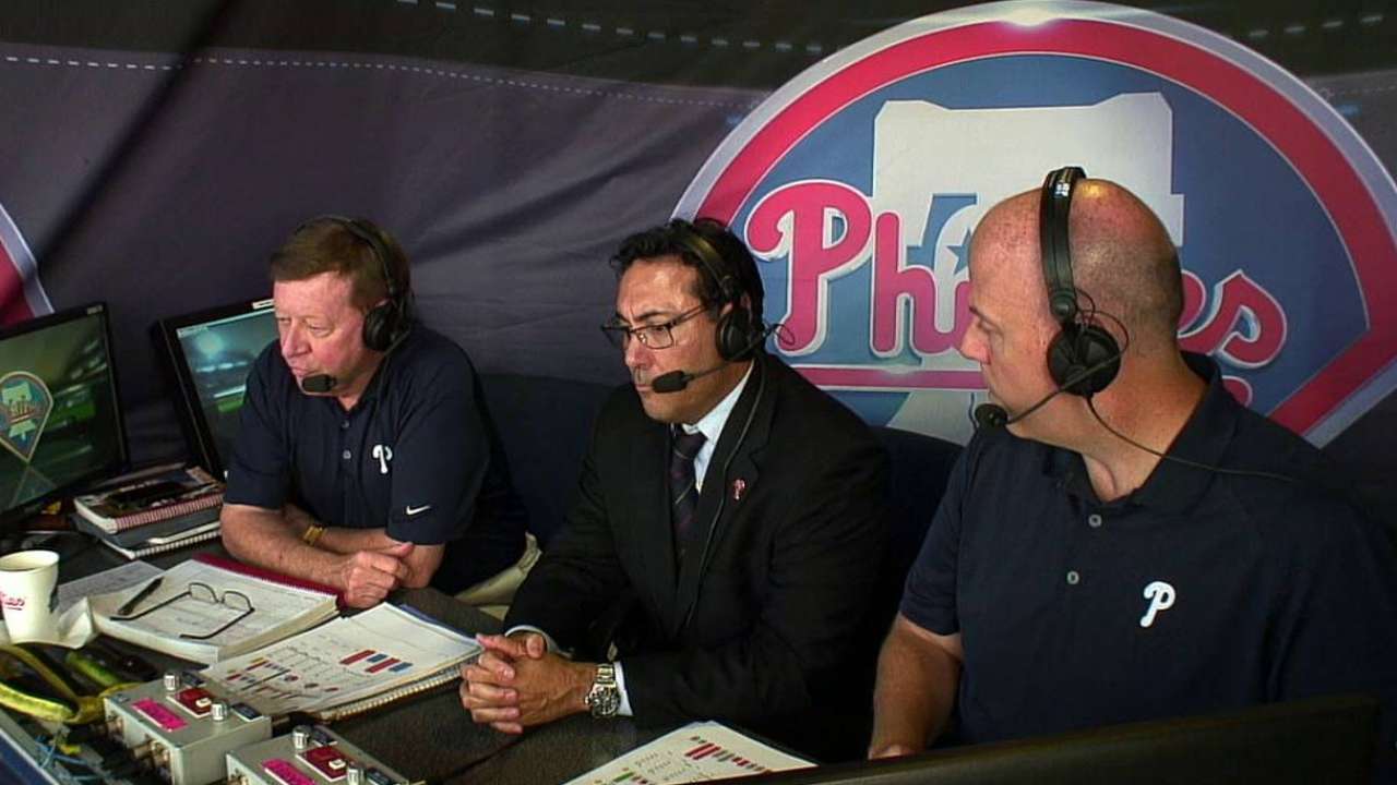 Manuel returning to Phils as adviser to Amaro