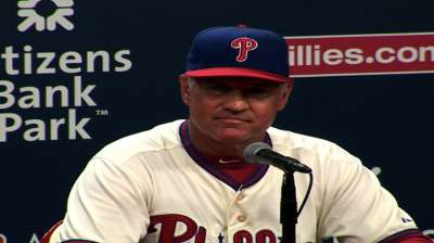 Interim no more: Sandberg named Phils' skipper