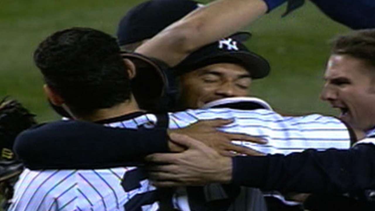 Yankees win 2000 ALCS