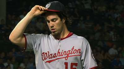 Haren's hot month continues in win over Cubs