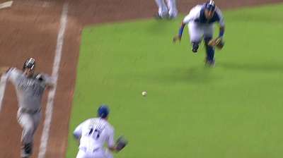 Royals swept away by White Sox in extra innings