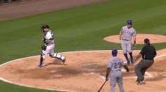 Rangers hit five homers, claim ninth straight road win