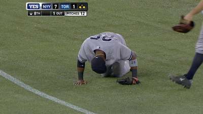 Nunez day to day; X-rays on knee negative