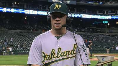 Hot-hitting Moss takes AL weekly award