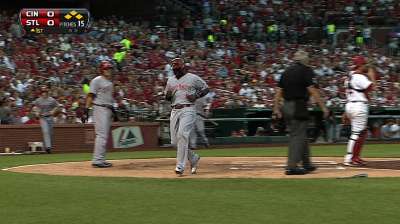Reds leave St. Louis with sense of urgency
