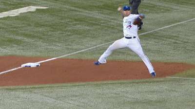 Lawrie displays his defensive talents vs. KC
