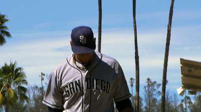 Ross fans 10 Dodgers as Padres fall short