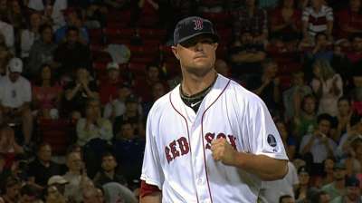 Impressive Lester fans nine, holds Tigers to one run