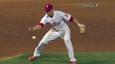 Rookie Asche's clutch two-run shot backs Lee's gem