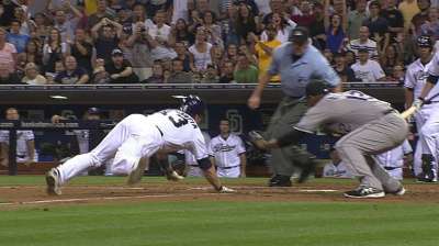Outfielder Denorfia honored for heart, hustle