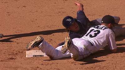 Blanco declines Minors assignment from Mariners