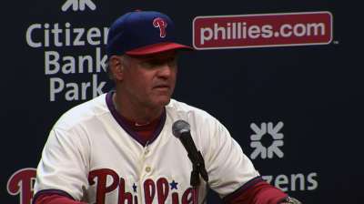 Sandberg making case to lead Phillies full time